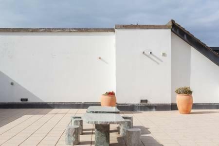 Apartamento Blue Pool View Portrush Exterior foto
